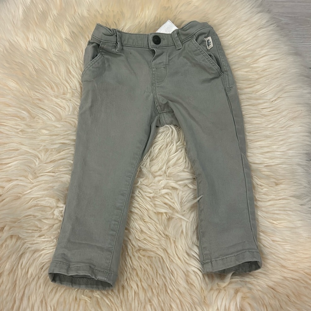 H&M Light Gray Stretchy Casual Pants Size 12-18M